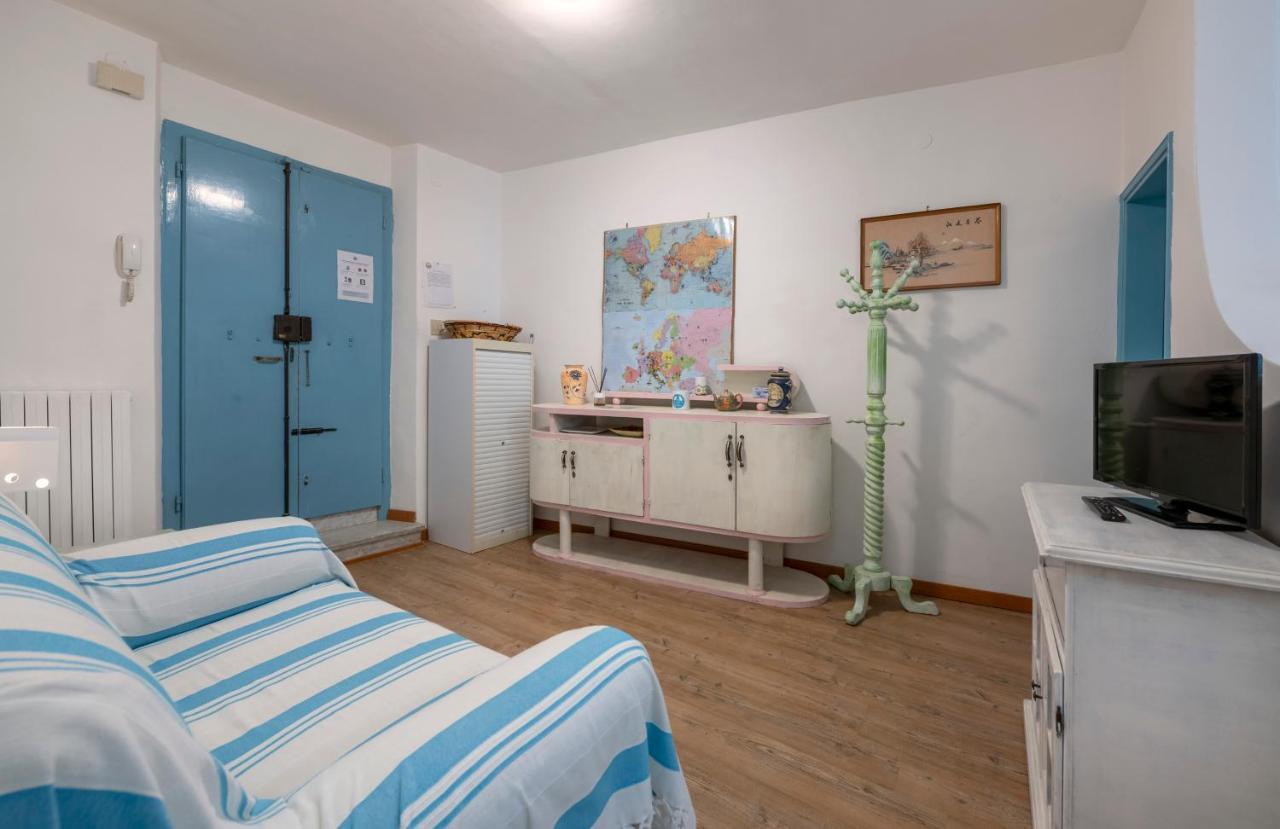 Il Nido Del Canterino Perugia Bagian luar foto